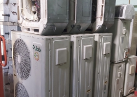 Mua máy lạnh tận nơi giá cao